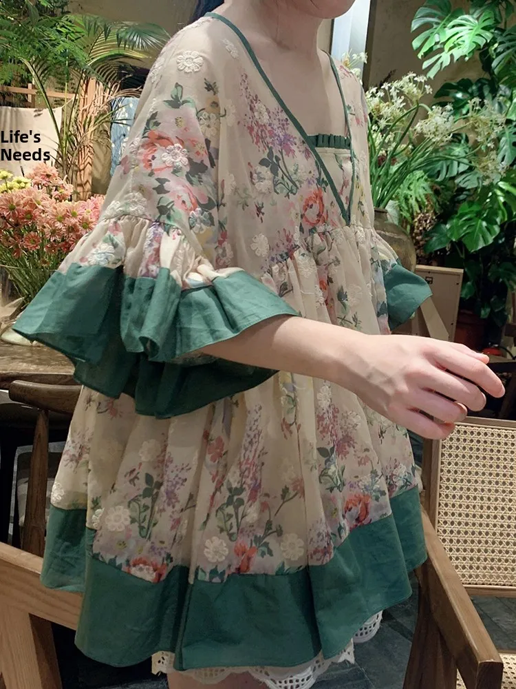 

plus Size Women's Summer Shirt Floral Embroidery Loose Bell Sleeve Blouse Floral Print Casual Top for plus Size Pear Body Type