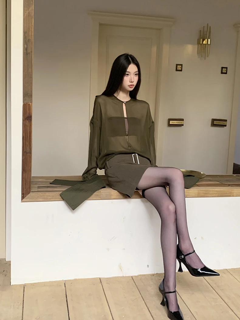 CHEERART otoño 2025 moda blusa verde de manga larga para mujer diseñador transparente elegante Top y blusas señoras ropa de otoño