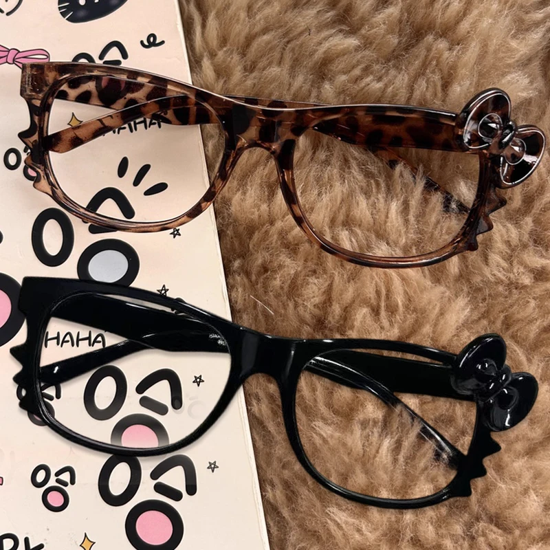 Sweet Girl Brillengestell mit Leopardenmuster, niedliche Cat-Eye-Brille, modische Retro-Brille für Damen, schwarzer Brillenrahmen, Cosplay-Dekoration