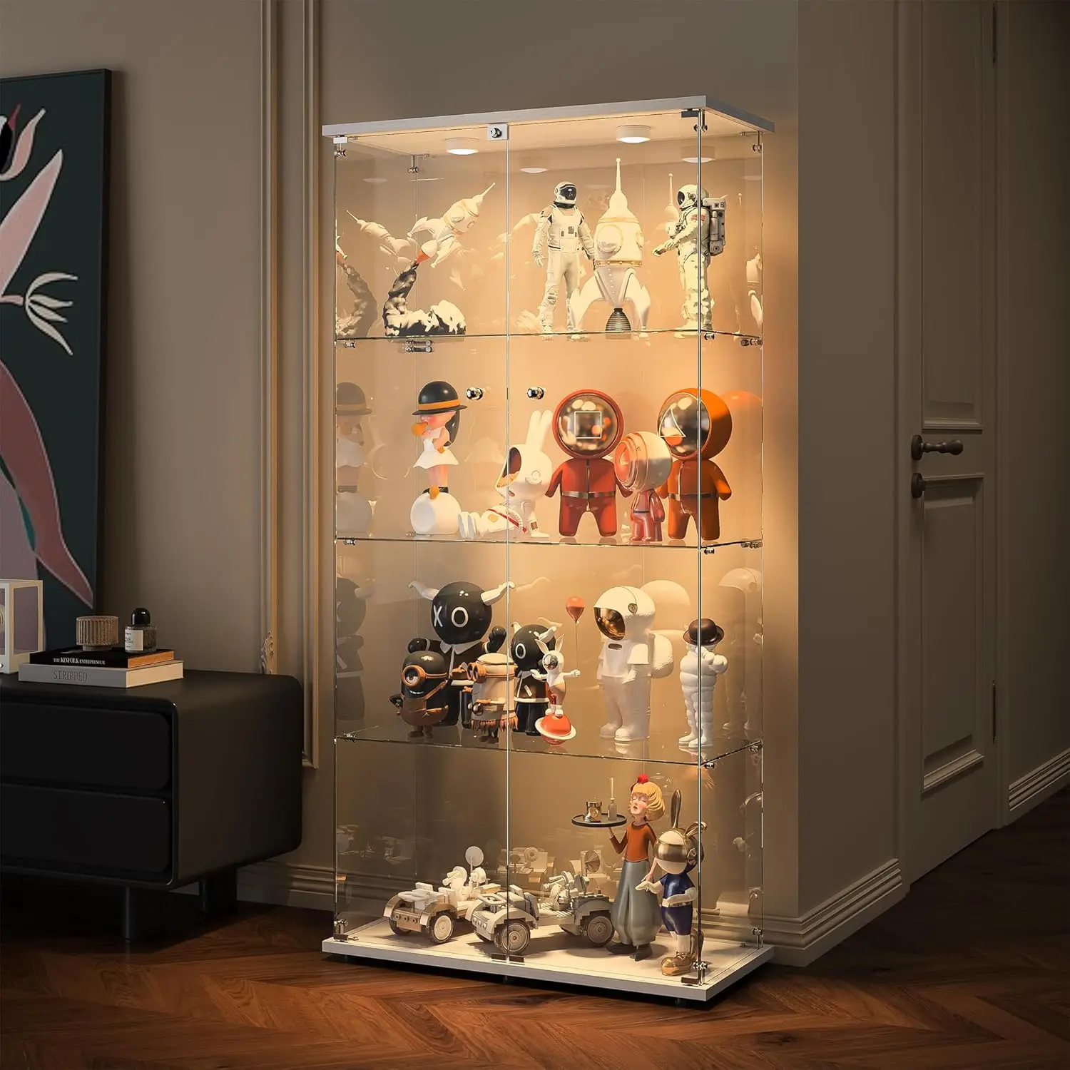 Vitrina de cristal con iluminación LED, moderna vitrina de cristal con pared trasera de espejo, ideal para exhibir objetos de colección, libros y vinos. Incluye 4 estantes de cristal y 2 puertas con cerradura.