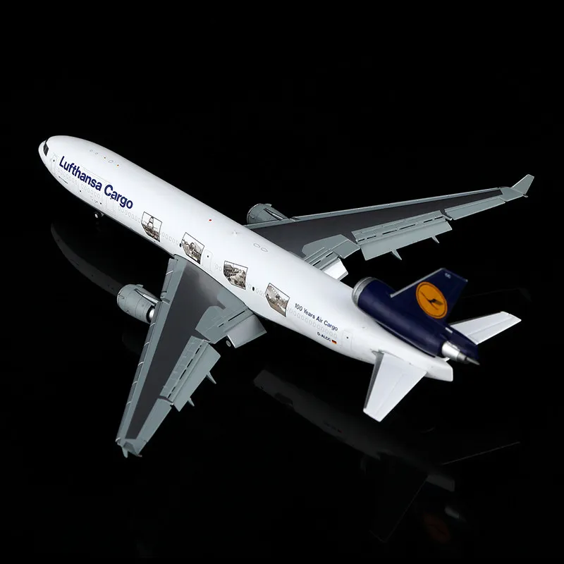 YY Wings Diecast 1/400 Scale Lufthansa MD-11 D-ALCC Passenger