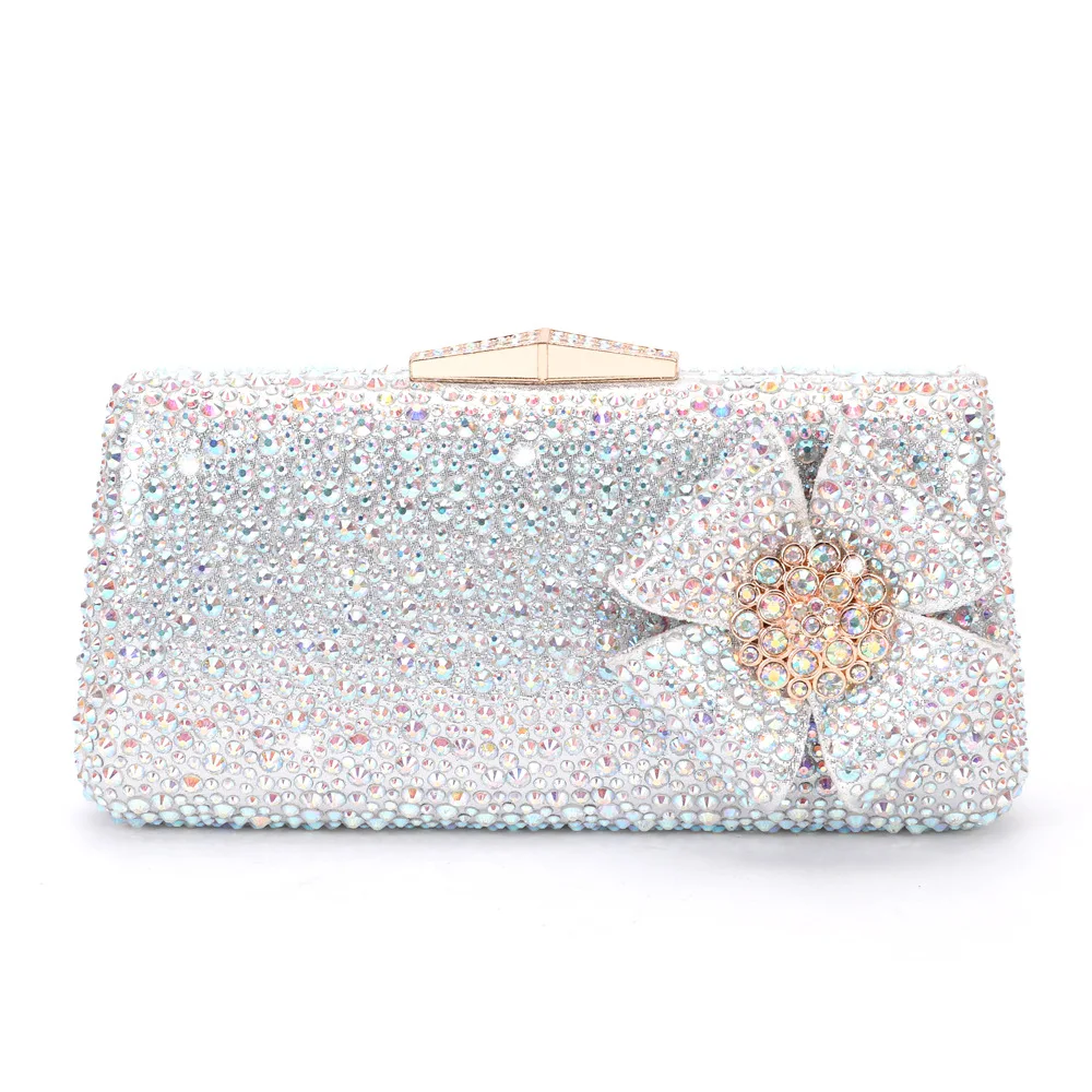 

Luxury Shining Diamond Studded Banquet Bag Elegant 3D Crystal Flower Ladies Handheld Evening Dress Bag Wedding Purse Clutch