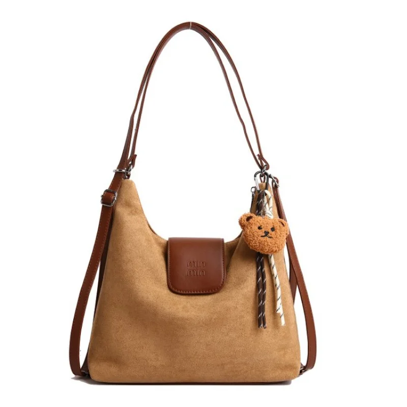 

Luxury Designer Tote Bag In Premium Leather Structured Shape Dual Handles Versatile