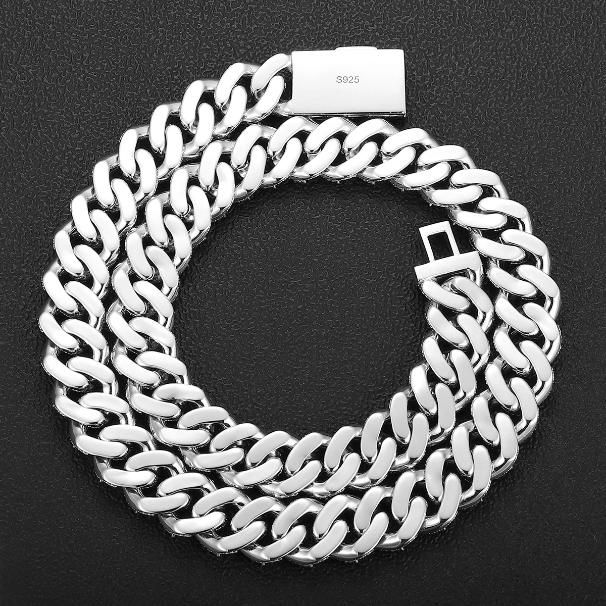 

Popular Men Pendant Necklace Hot Sale Jewelry Gift For Boyfriend Husband Him