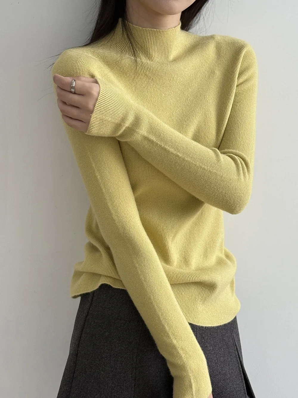 

Женский шерстяной вязаный свитер с высоким воротником, мягкий, теплый, приталенный, повседневный, с длинными рукавами, термотоп, однотонный