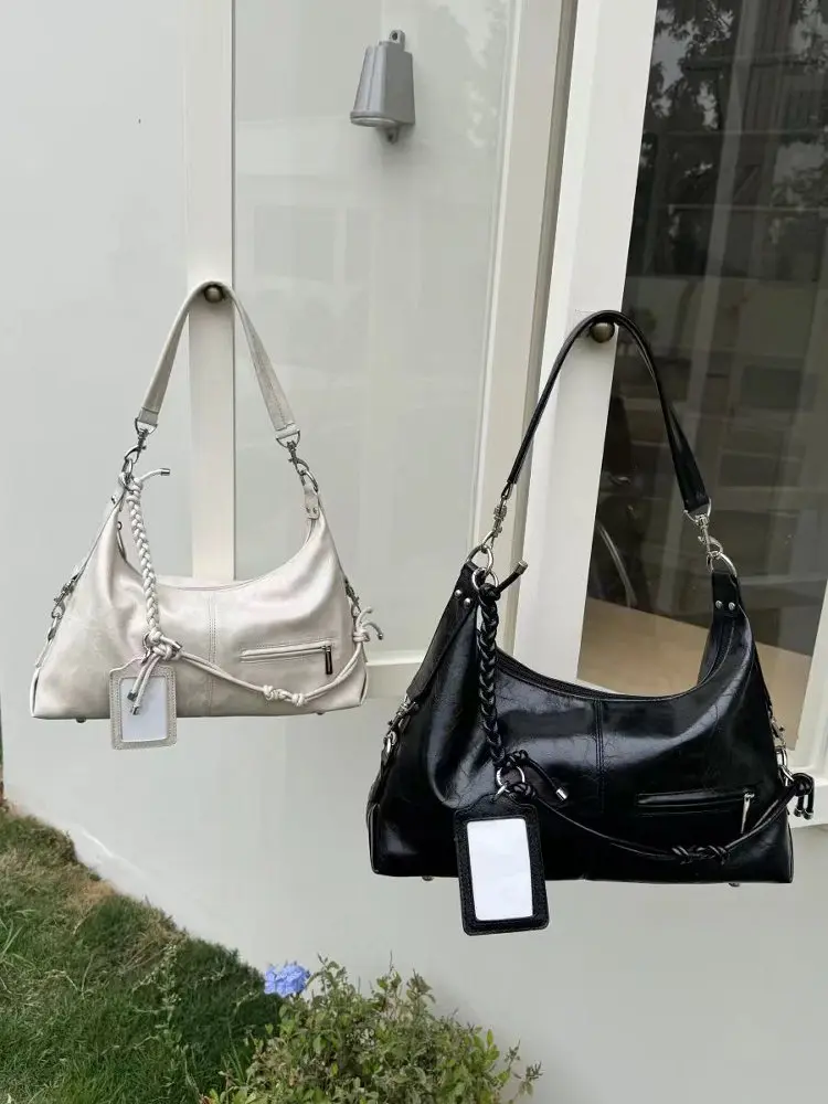 

Summer 2025 Retro Large Capaci Versatile Single oulder Wide Strap Motorcycle Tote Bag Casual Soft Handle Ladies Bag