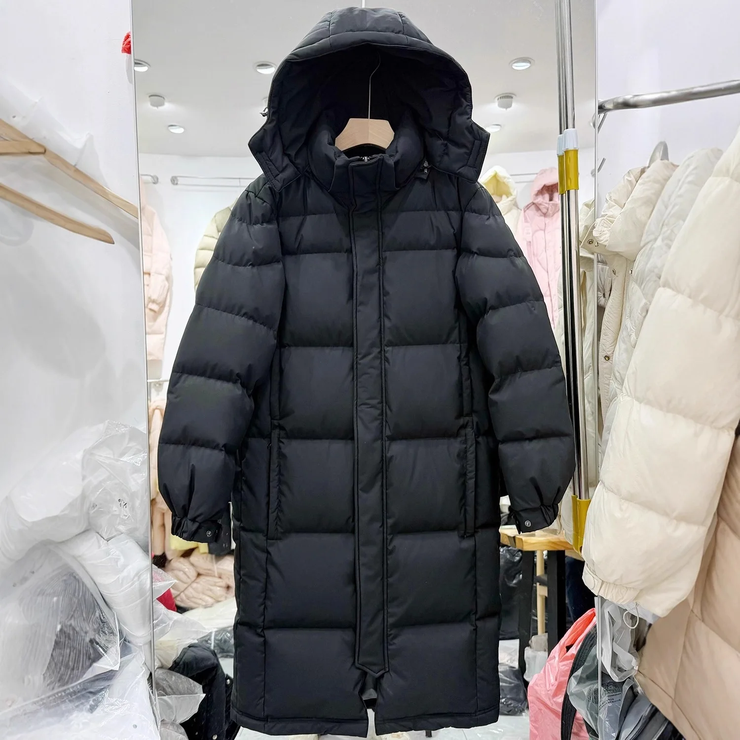 

2025 Winter New Women's Down Jacket Hooded Commuter Warm and Windproof Long Down Jacket