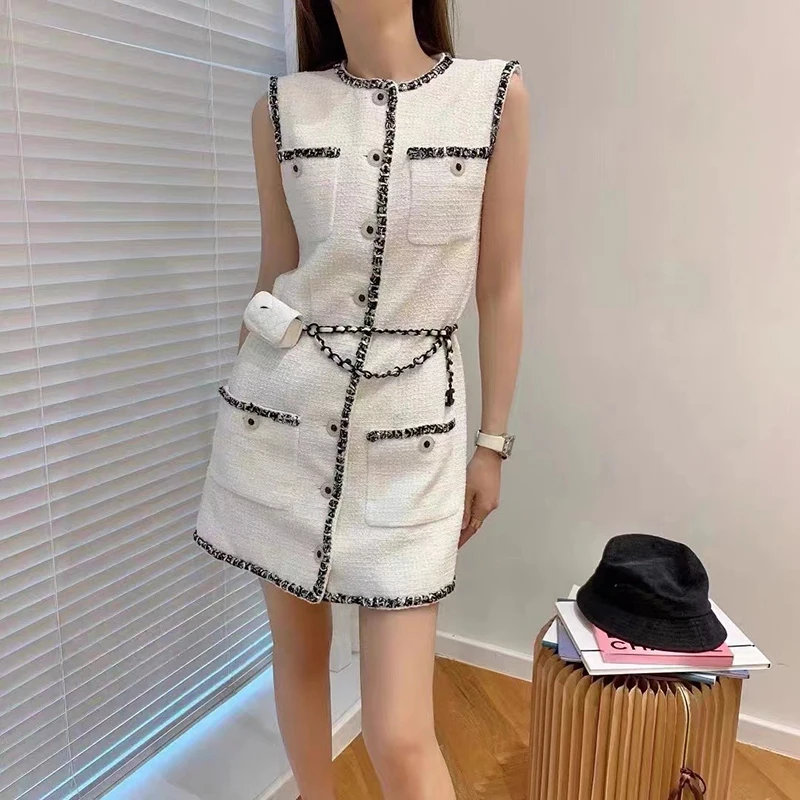 

Small fragrant wind sleeveless sexy pure desire horse clip dress high quality luxury niche designer brand old money style