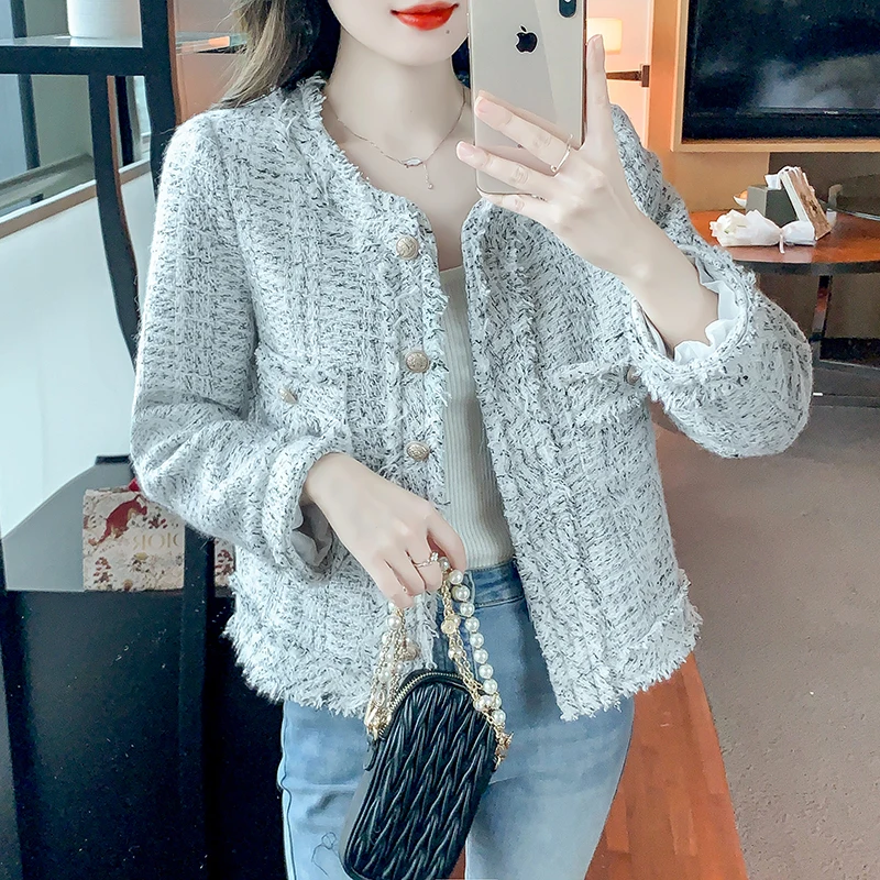 

2023 New Fashion Arrival Women Short Tweed Coat Women O Neck Single Breasted Tassel Slim Plaid Tweed Jacket Outwear