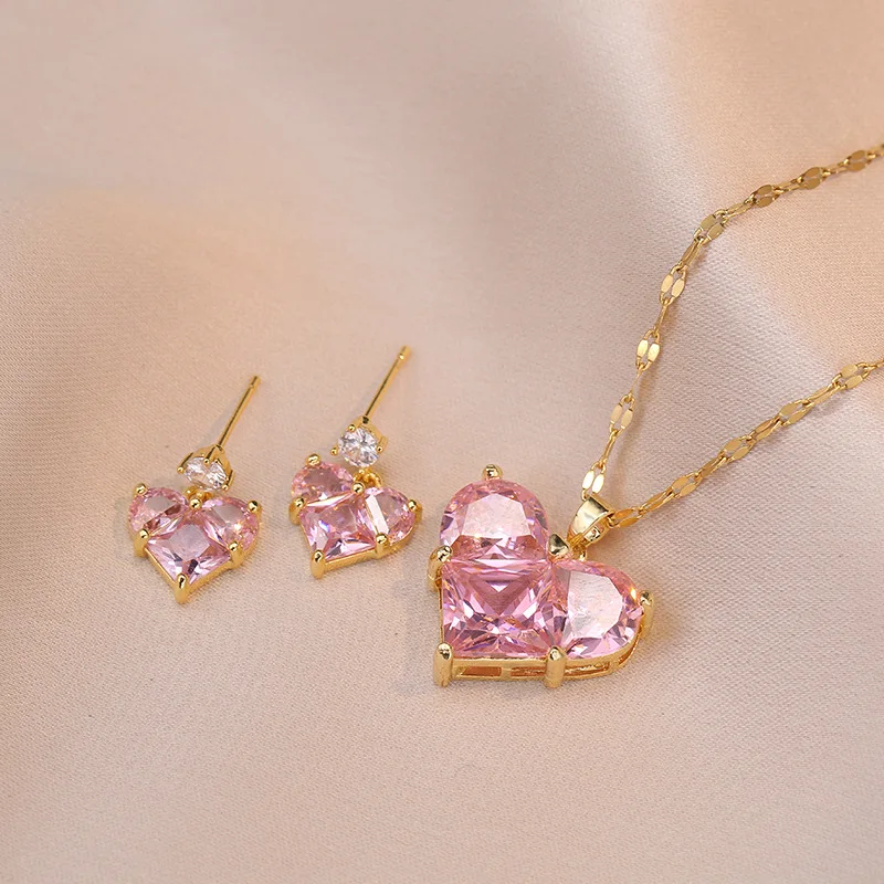 Classic Personalized Love Pink Set Exquisite Fashion Niche Necklace Earrings Wedding Set Clavicle Chain Gift