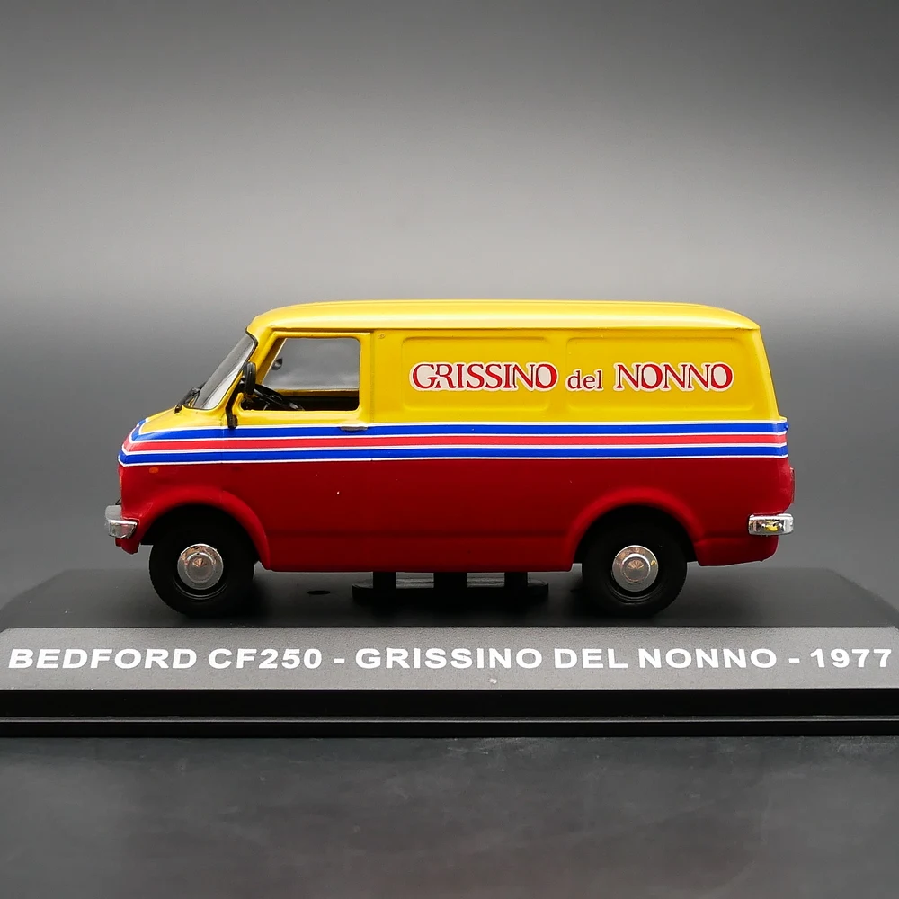 Ixo 1:43 Bedford CF250 GRISSINO DEL NONNO 1977 Diecast Car Model Metal Toy Vehicle