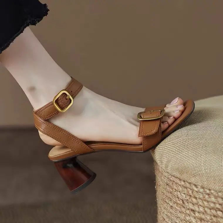 Low Sandals Woman Leather High Heels Shoes 2024 Summer Open Toe Buckle Strap Suit Female Beige Low-heeled Retro High-heeled New