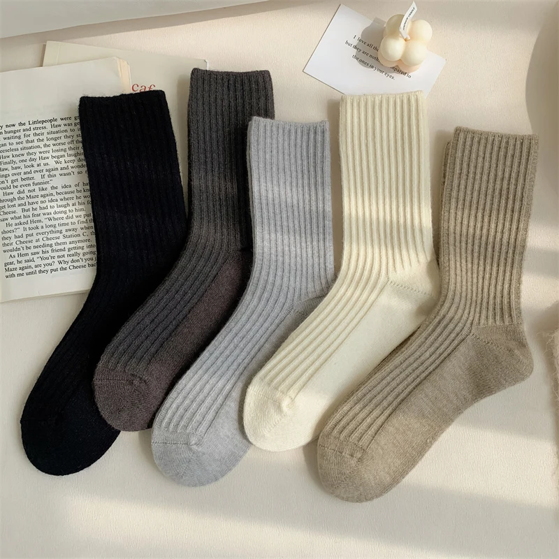 

Socks For Women Winter New Simple Japanese Style Casual Crew Socks Female Soft Warm Fashion Short Loose Socks Girls Breathable