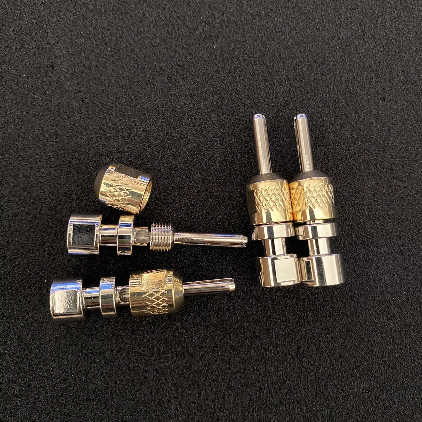 

Banana Plug CAB Locking fever horn cable plug banana plug Y fork conversion plug