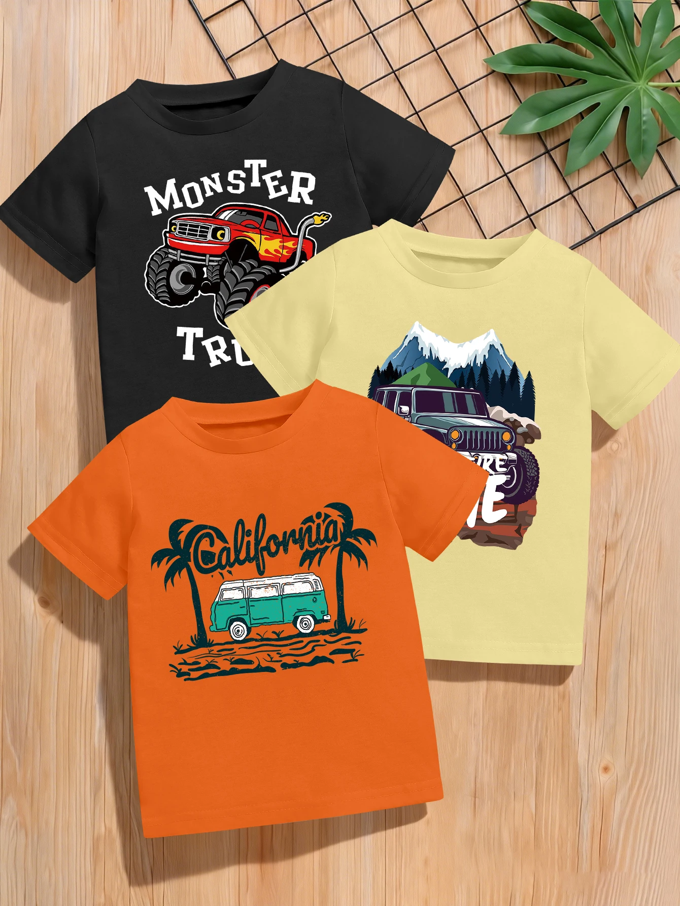 

3 предмета: летняя повседневная футболка для мальчиков с принтом в виде мультяшного грузовика-фургона для путешествий