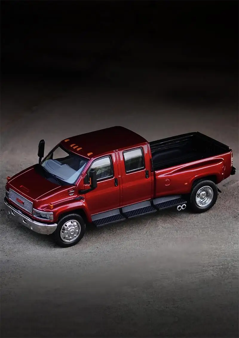 MK Miniatures & GOC 1:64 KODIAK / GMC TOP KICK PICK UP TRUCK Metallic rode gegoten modelauto