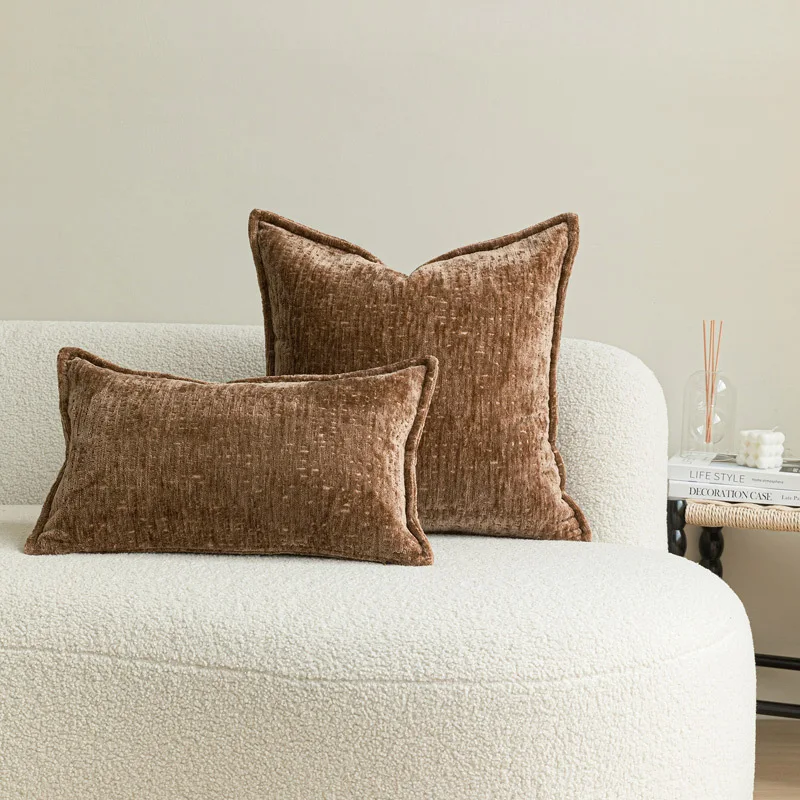 

Light Luxury Gold Camel Chenille Velvet Cushion Cover Decorative Throw Pillow for Living Room Sofa Bed High End Retro Decor Look