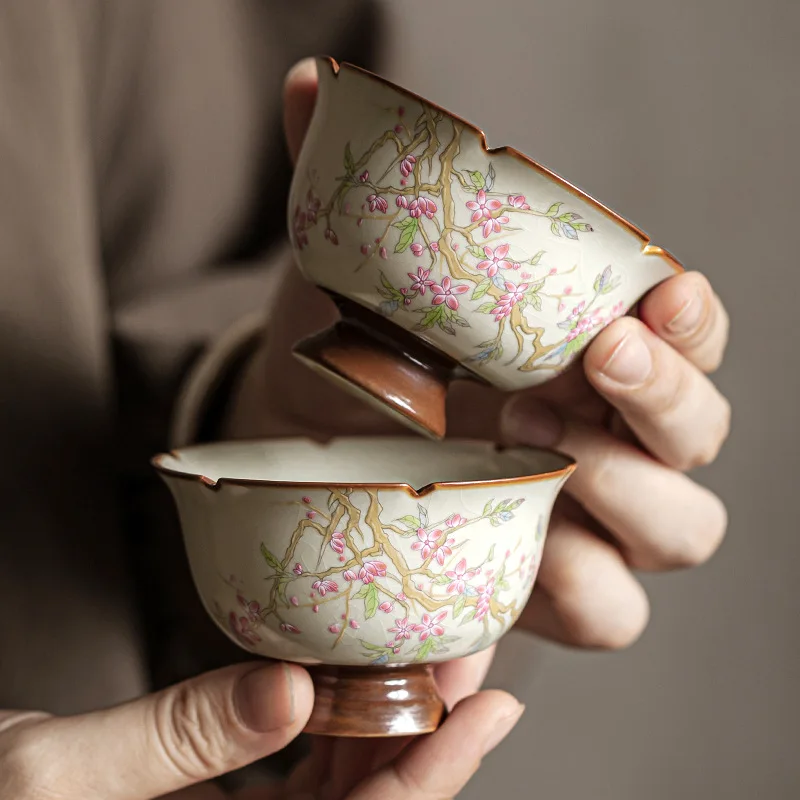 Hand-painted Peach blossom Ceramic Teacup  Exquisite Ice Crack Glaze Blue and White Porcelain Master Cup Custom  Tea Accessories