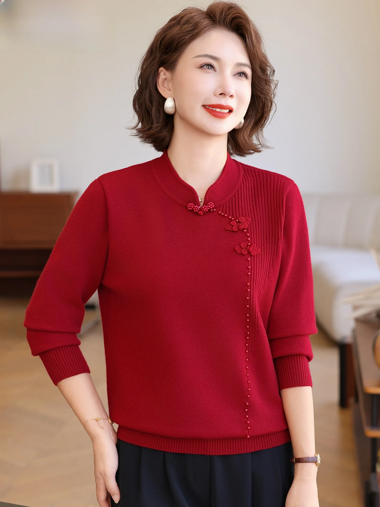 

Красный вязаный свитер для женщин, осенняя модная базовая кофта для среднего возраста, свободный крой, стандартный фасон, длинный рукав