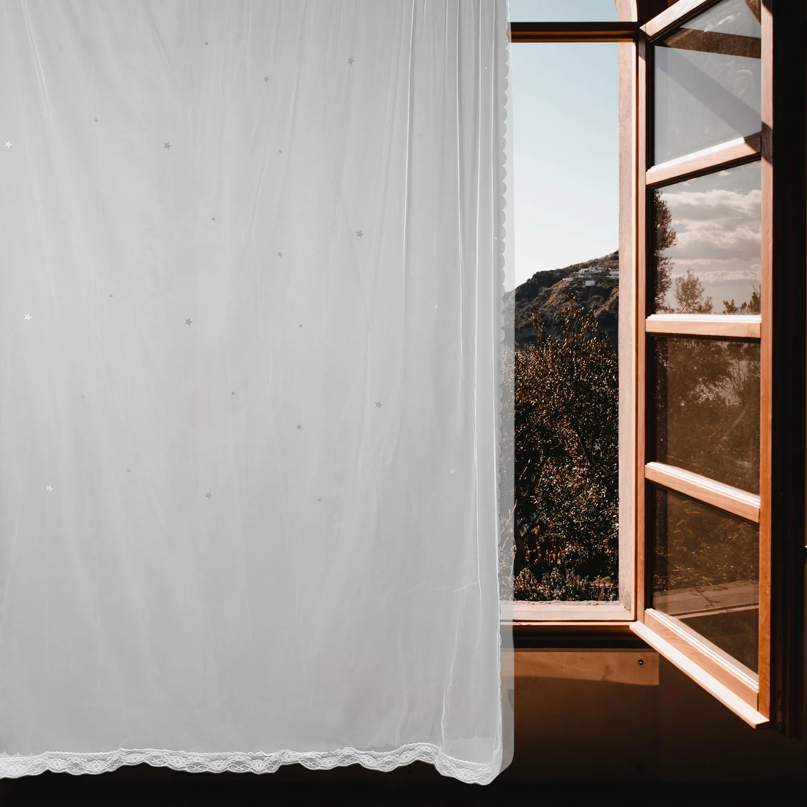 Gorden Blackout Pola Bintang Berongga Lapis Ganda dengan Lubang Gantungan untuk Menggelapkan Ruangan di Kamar Tidur dan Ruang Tamu