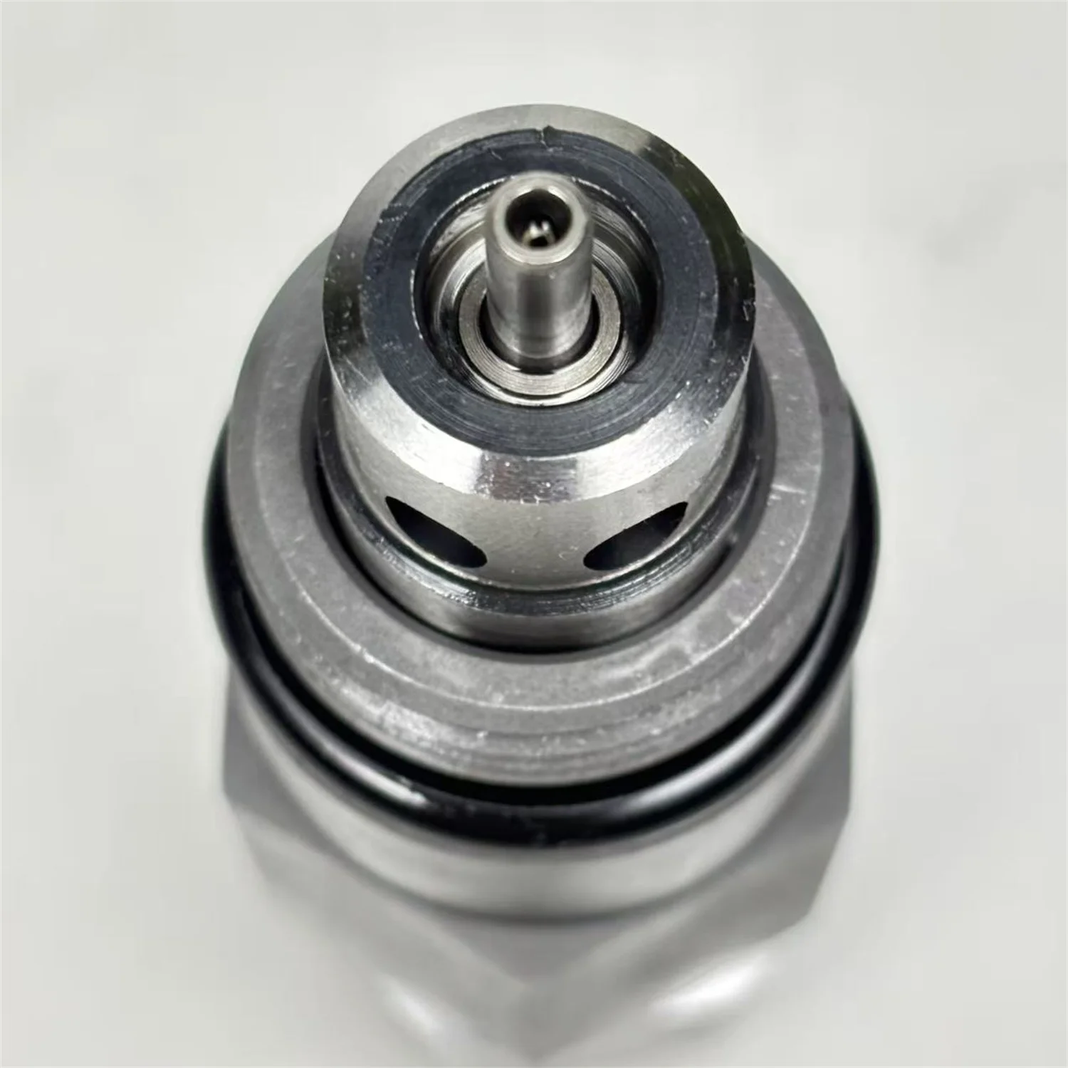 صمام تخفيف قطع غيار المركبات 116-3600 1163600 للحفارة E320 E322 E325L E315 E330