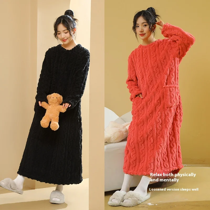 Autumn and Winter Coral Velvet Nightgown Women\'s Warm Padded Thickened Facecloth Medium-Length Nightgown Pajamas Homewear