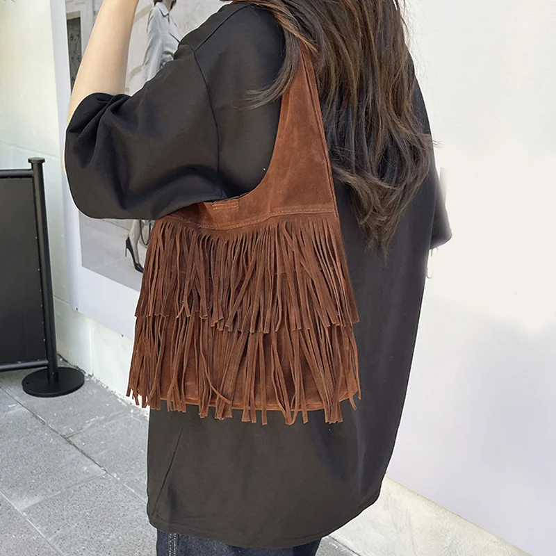 Wildleder-Quasten-Umhängetaschen aus hochwertigem Kunstleder, modische, geräumige, luxuriöse und beliebte Damen-Handtaschen, lässig, neu – Detail 7
