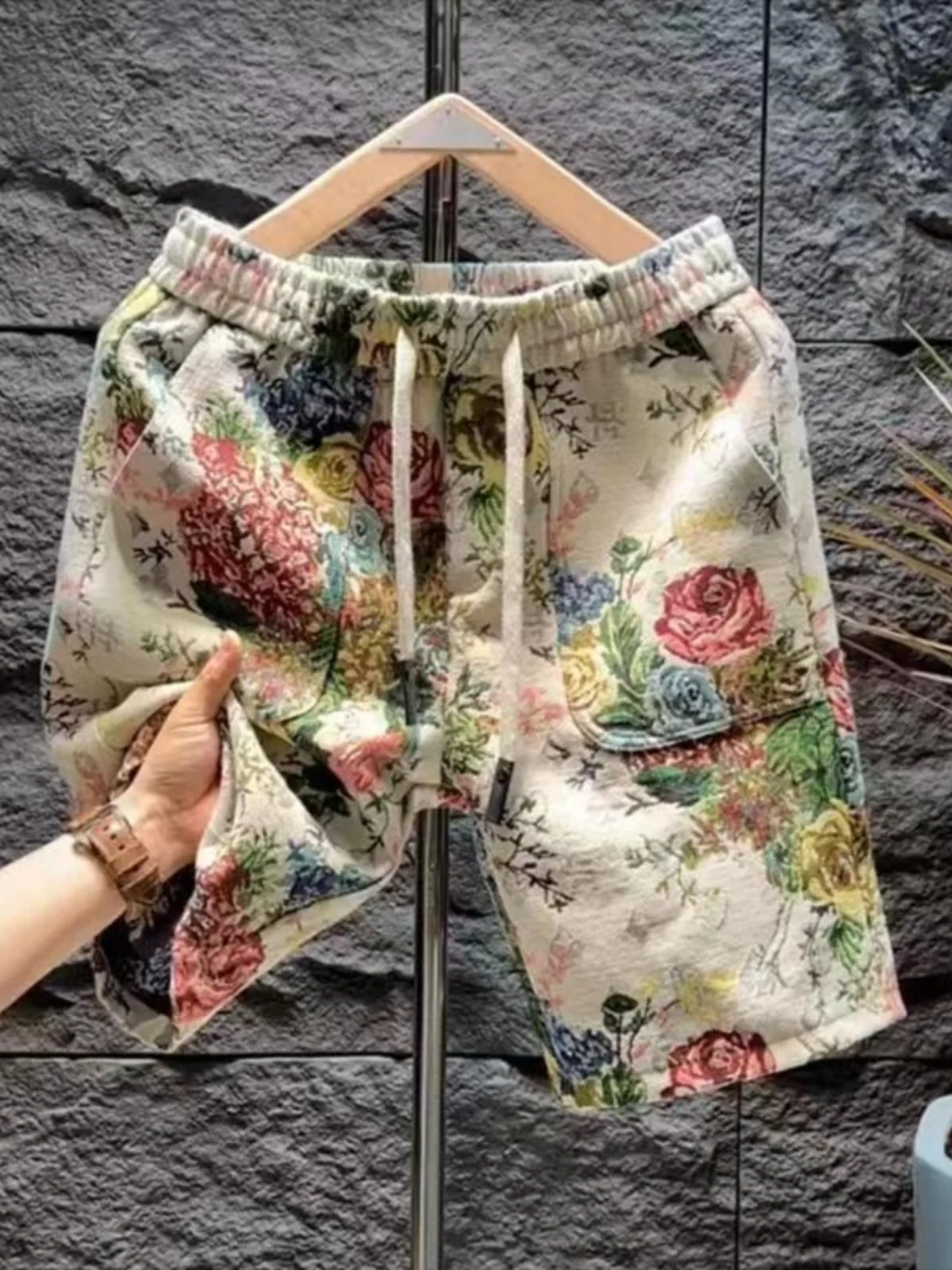 

Casual Ethnic Style Short Pants Men's Summer Trendy Home Pants Straight Leg Five-Quarter Length Floral Pattern Elastic Waist