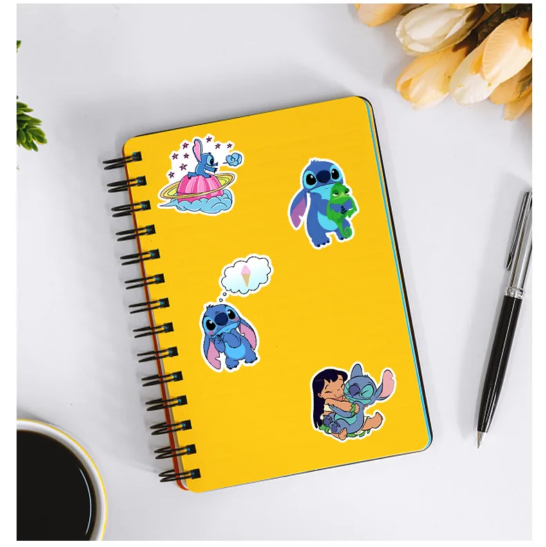 10/50 SZTUK Urocze Naklejki Disneya z Kreskówki Stitch DIY na Telefon Gitarę Laptop Bagaż Deskorolkę Graffiti Śmieszne Zabawki dla Dzieci Prezenty