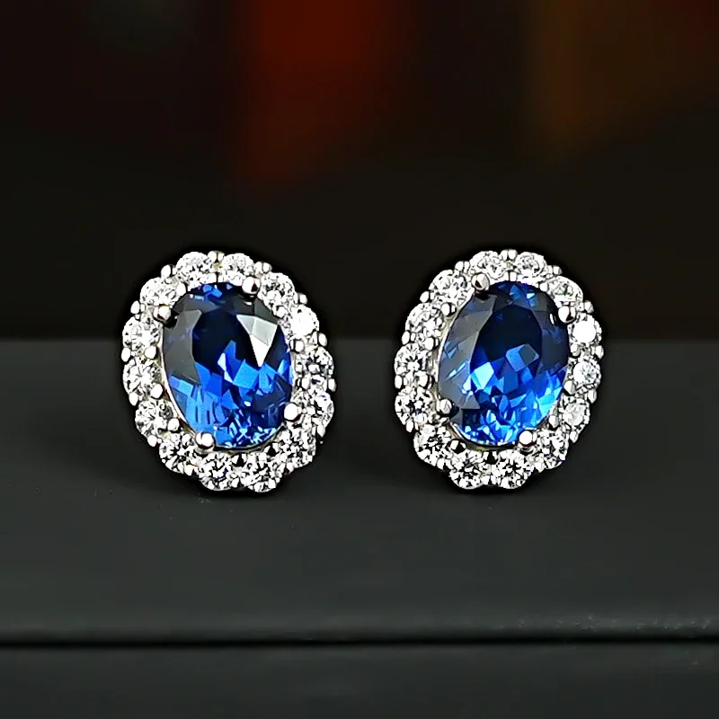 925 Silver Fire Color 2 Carat Queen's Royal Blue Earrings Oval Pigeon Egg Four Claws Inlaid Gold Plated Simple Daily Commuter