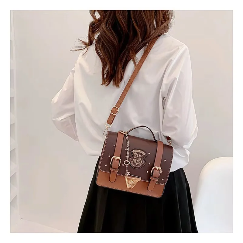 2024 New Same Cambridge Bag Harry Potter School Witchcraft And Wizardry Handheld Crossbody Bag British Style Messenger Handbag