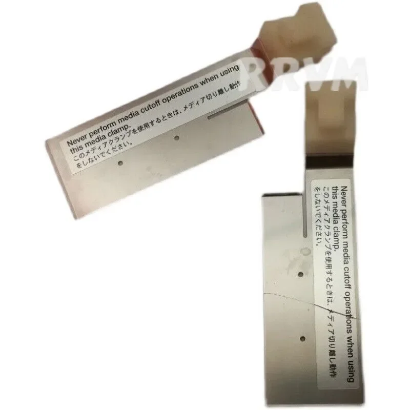 

Новый оригинальный зажим для носителей Roland VP-300/SP-300 SP-540/VP-540 VS-640 VS-420 VS-300i - 6700469040 / 6700469050