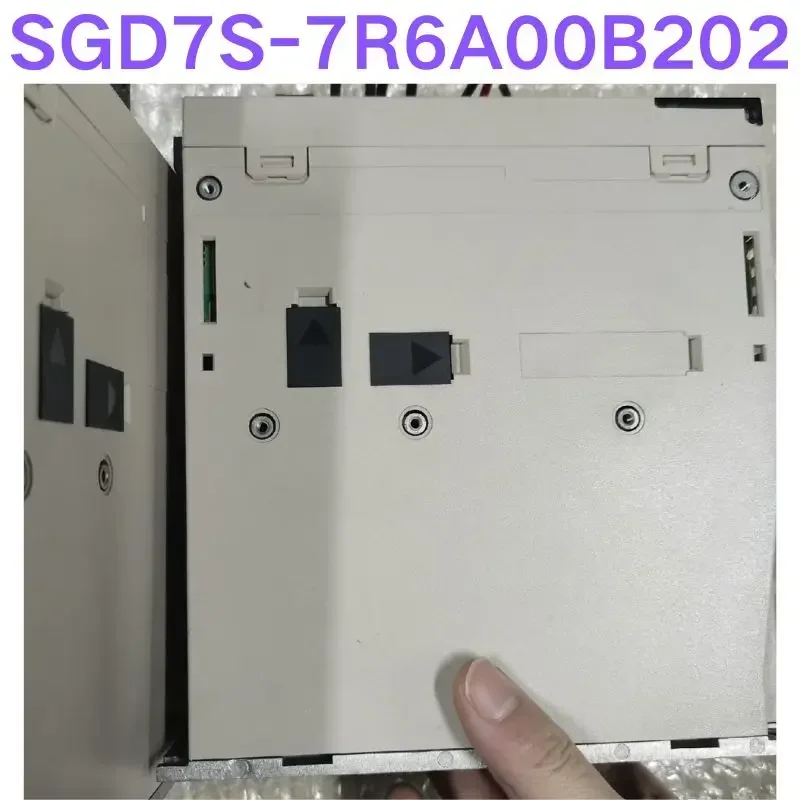 اختبار مستعمل OK Drive SGD7S-7R6A00B202