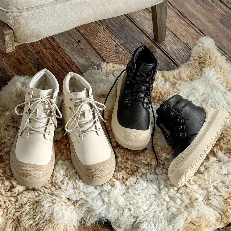 

The same couple lychee pattern winter snow boots are fashionable and warm, with cotton and thickened Northeast cotton shoes.