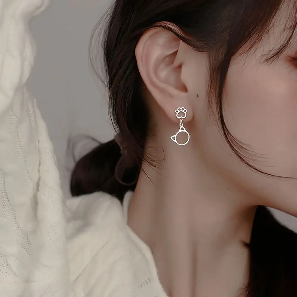 Hollow Cute Party Copper Korean Woman Cat Stud Earring Ear Buckle Fashion Jewelry Cat's Paw Earring