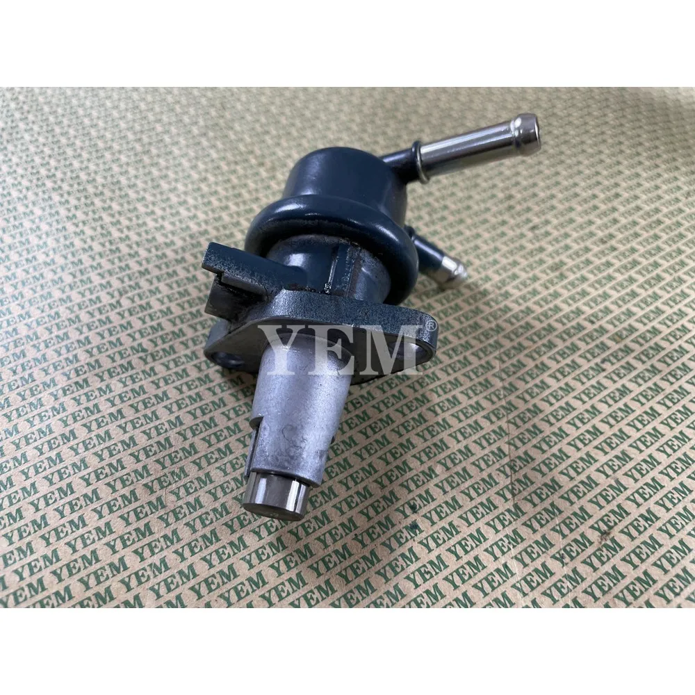 D1803 Fuel Pump 17121-52030 For Kubota Diesel Engine