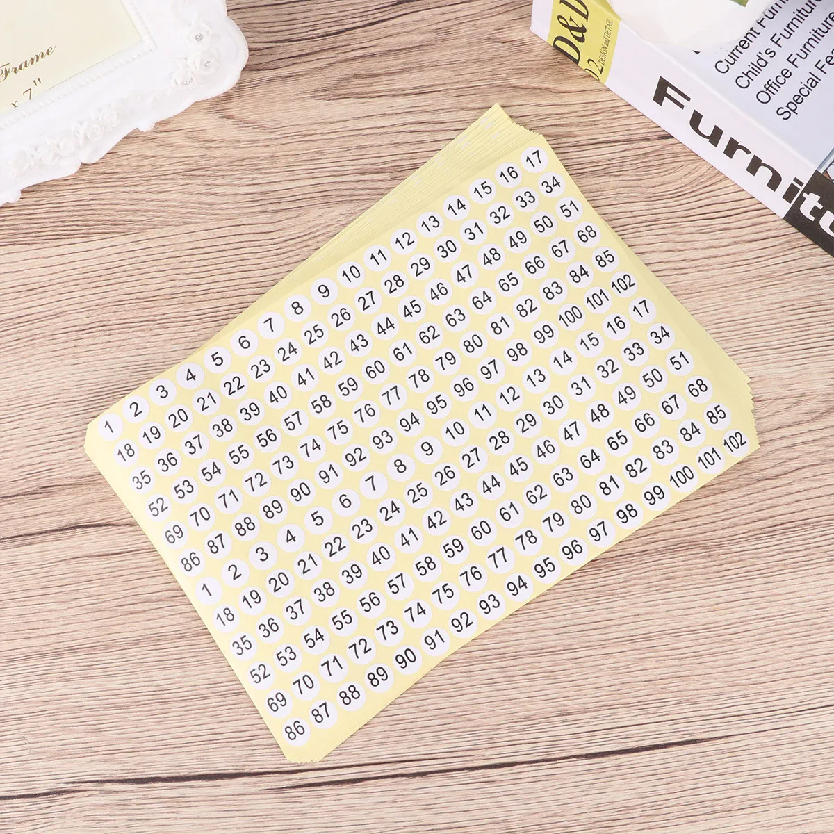

3060Pcs Number Stickers Clothes Tags 1 to 102 Self Adhesive Round Labels for File Box Packaging Organizing Storage