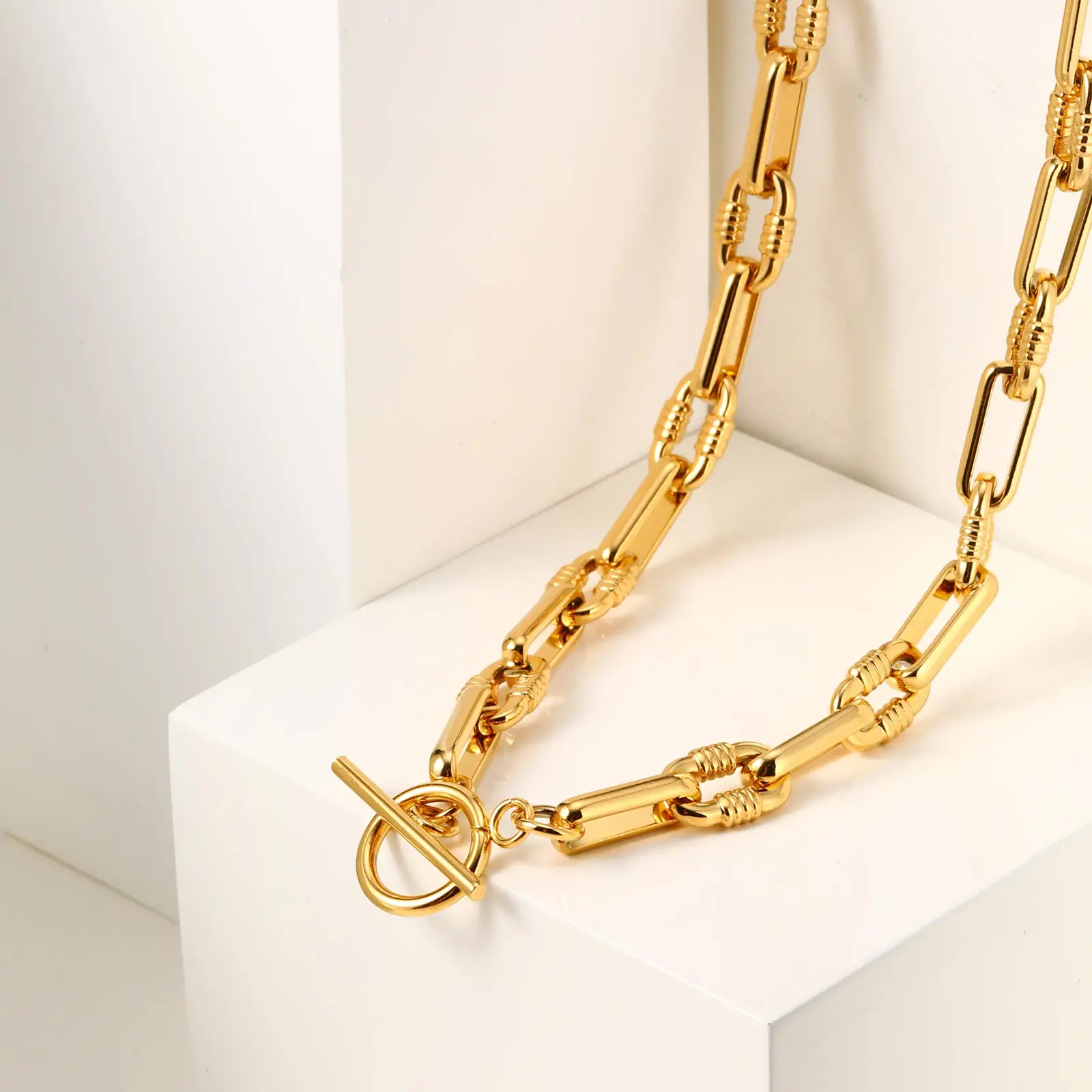 Thumbnail 3 - #62 Best Chunky Chain Necklaces to Buy In 2026
