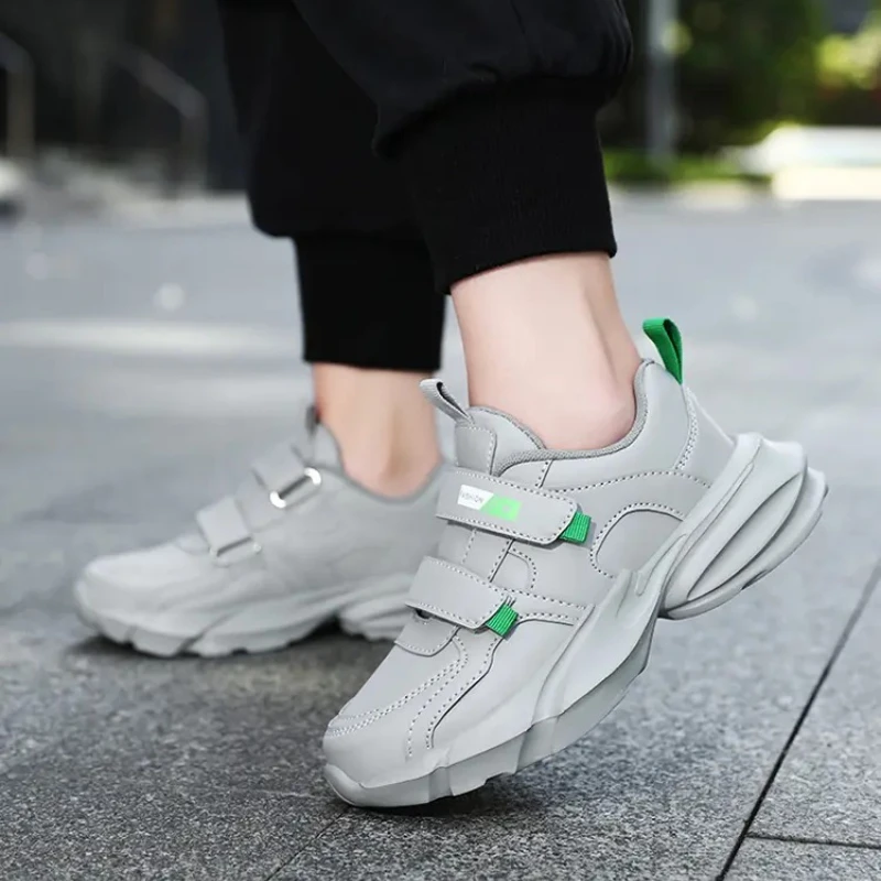 소년 캐주얼 신발 블랙 가죽 플랫 학생 운동화 어린이 운동화 미끄럼 방지 소녀 경량 스포츠 테니스 신발