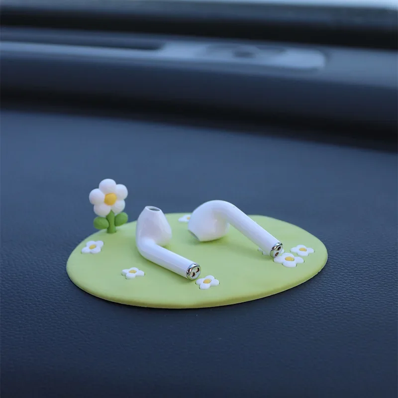 

Car Anti-slip Mat For Phone In Car Dashboard Non-slip Mat Slip-resistant Gadget Sticky Mat Panel Auto Mat Fixate Car Interior