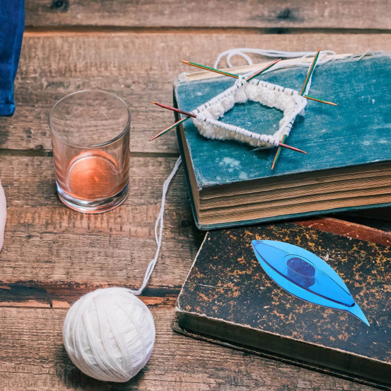 

2Pcs Craft Needles Shuttle High Quality Material Long Serving Life Smooth Surface Manual Handicrafts Crocheted Fabrics