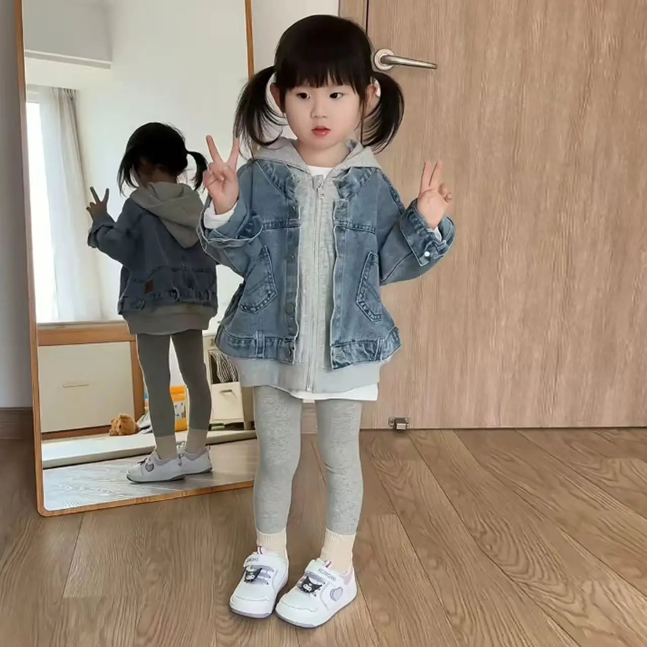 

Kids Girls' Jacket Spring and Autumn New Style Children's Versatile deinm Fake Two piece Top Fashionable Casual Loose Coat 2-7Y