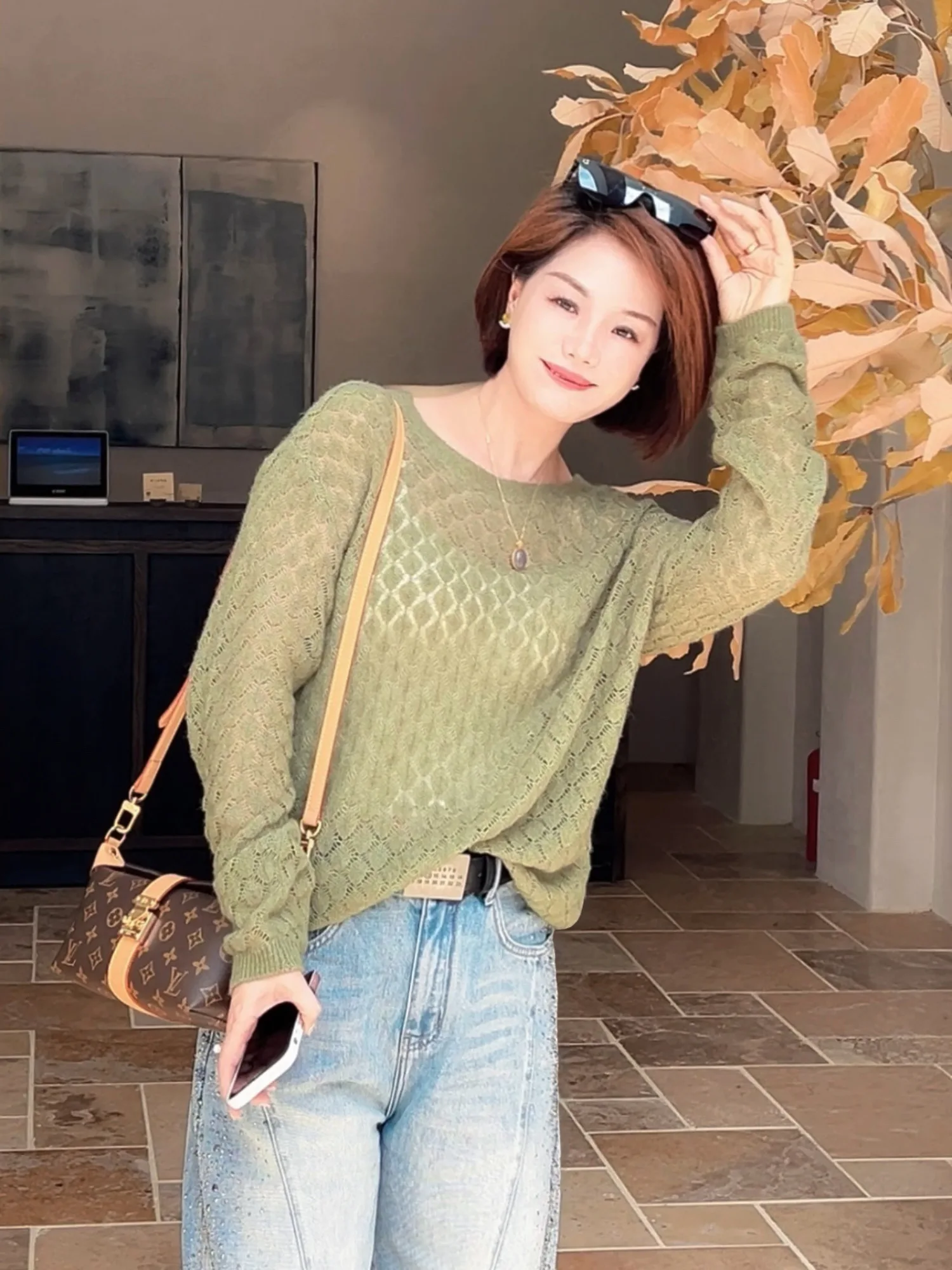 

Женский свободный вязаный свитер из шелка с ажурным узором, весна 2026, комфортный, мягкий, с длинными рукавами, круглый вырез, топ