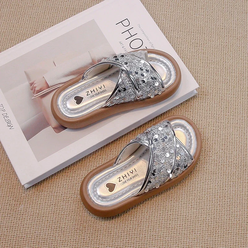 2024 Summer New Children Sandals for Girls Fashion Glitter Comfortable Anti-slippery Casual Versatile Outside Cool Beach Shoes