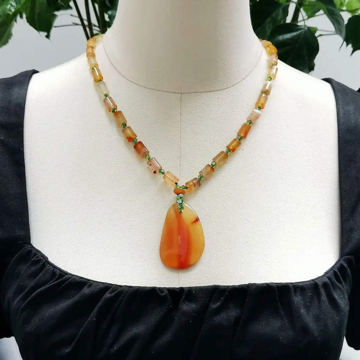 

Lii Ji настоящее камень оранжево-зеленого цвета ожерелье 54 см агатовый кулон кристалл колье ожерелье женские ювелирные изделия
