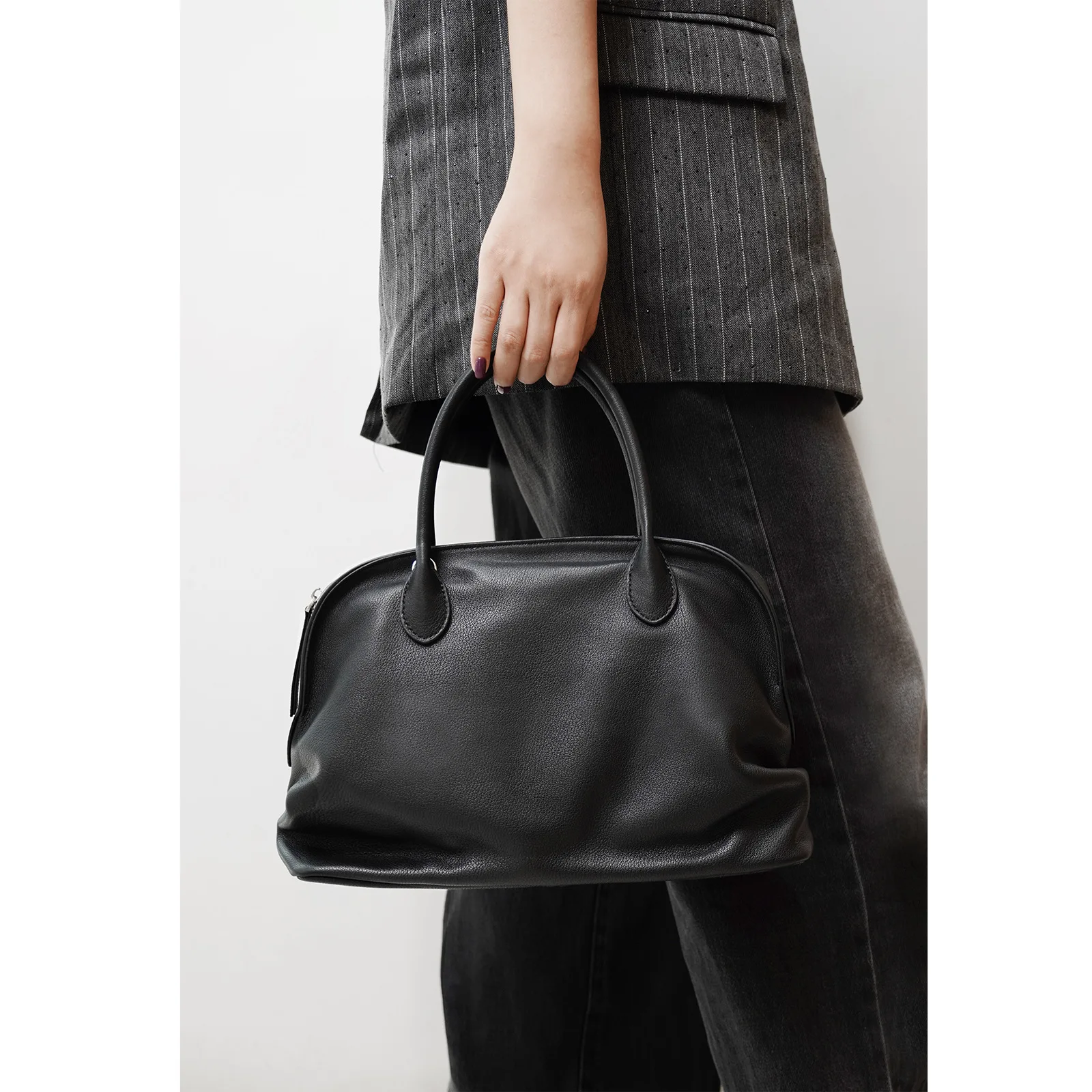 

All Day Diaper Bag Stylish Multi Compartment Waterproof Lightweight Durable for Baby Care and Travel