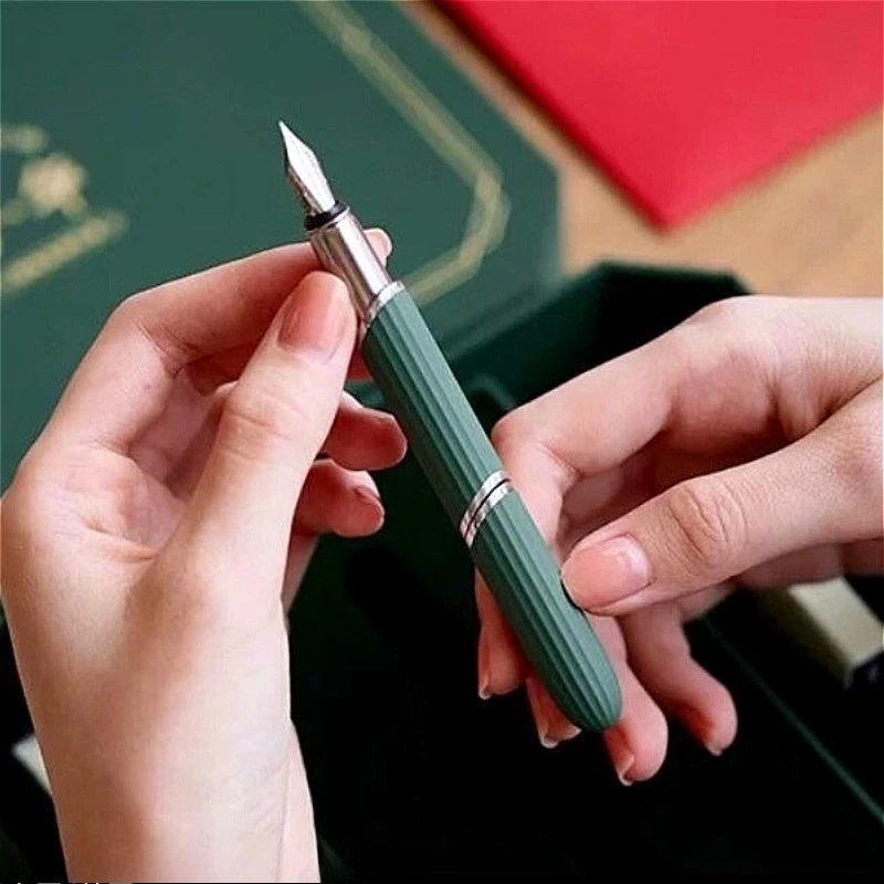 BIXIA Ladies' Pocket Pen High End Exquisite Gift Adapt Ink Bag High Beauty Schmidt Fountain Pen Teacher's Calligraphy Practice