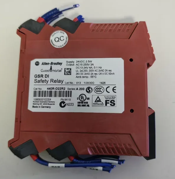 Relé 440R-D22R2