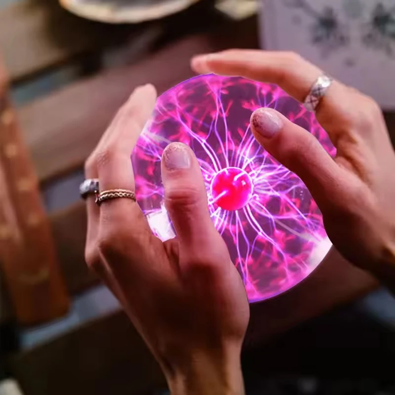 

Magic Plasma Ball Lamp USB Electrostatic Touch Sensitive Atmosphere Night Light Novelty Lamp Kids Birthday Christmas Gift