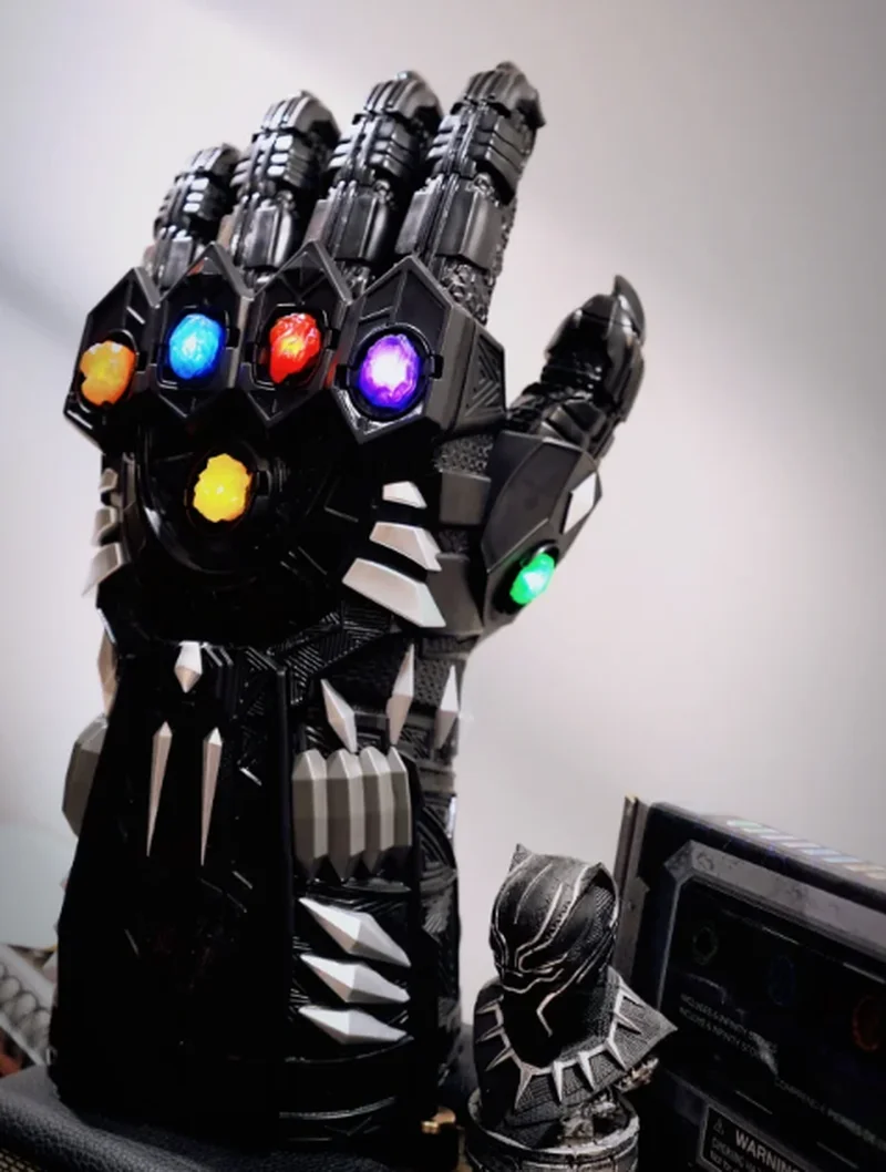 

Marvel Black Panther Infinity Gauntlet Articulated Joints Light Up Sound Effects Collectible Toy Festival Surprise Gift For Fans